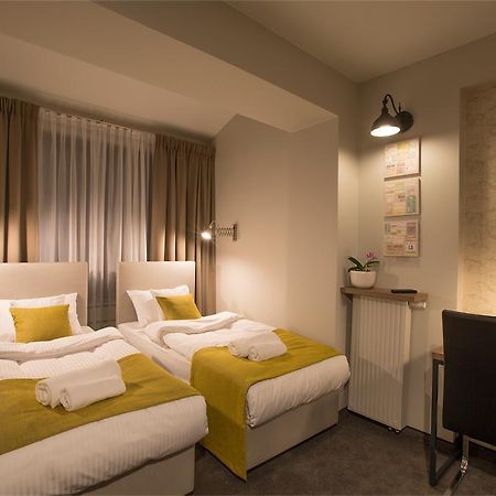 Bed and Breakfast Marcopolo House Варшава Номер фото