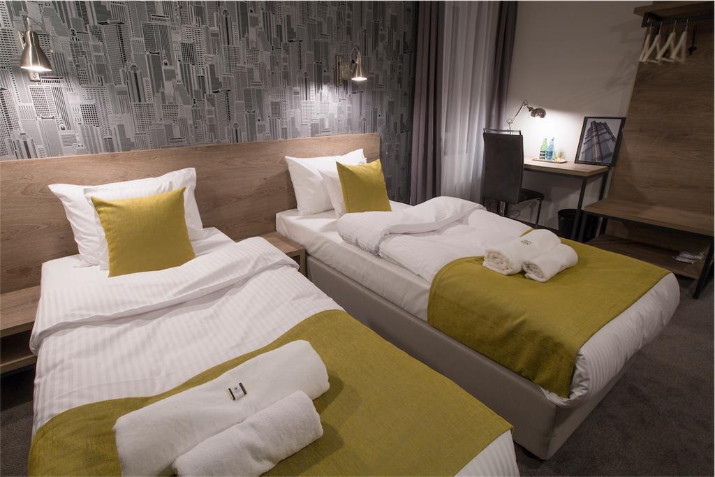 Bed and Breakfast Marcopolo House Варшава Номер фото